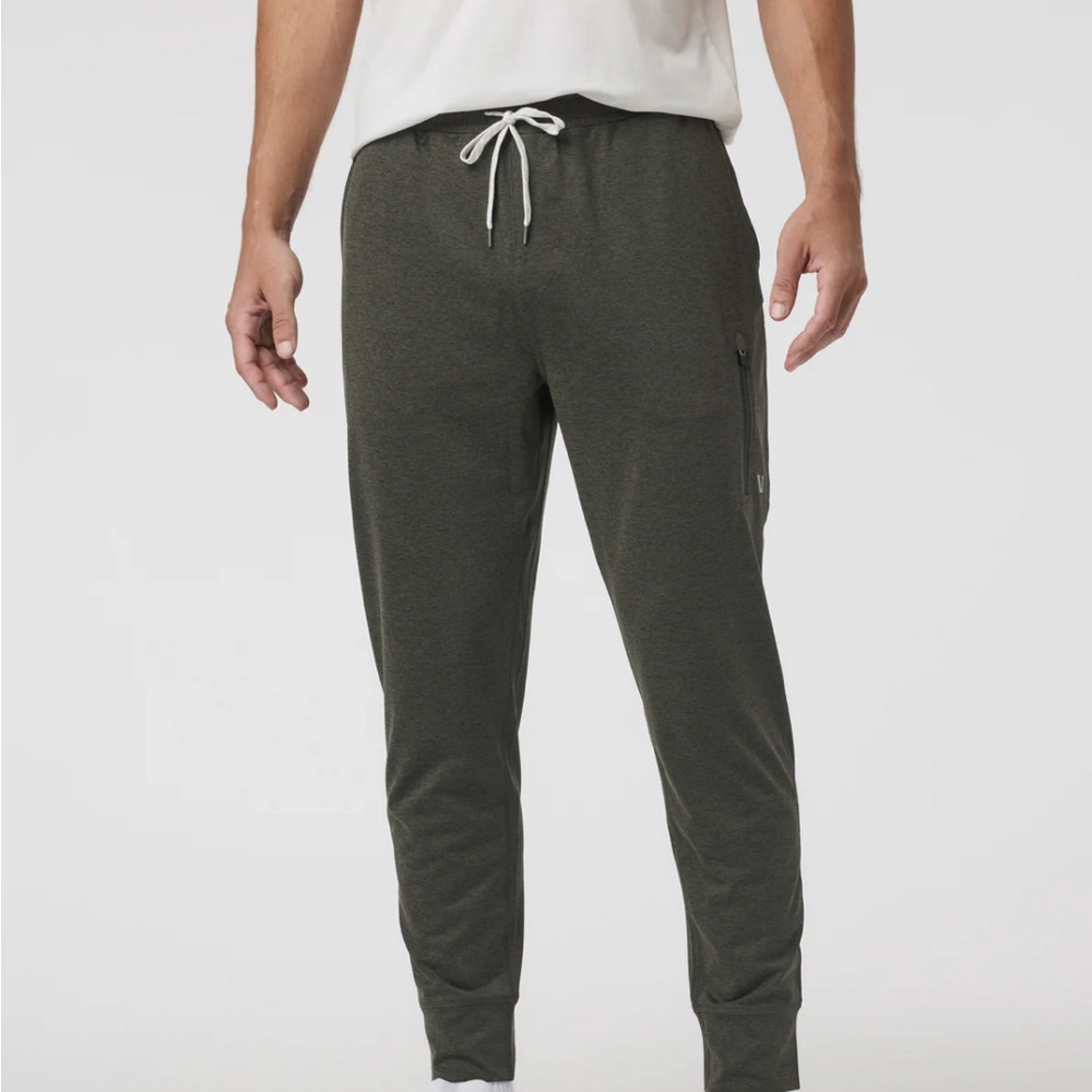 NWT Vuori Sunday Performance Jogger
